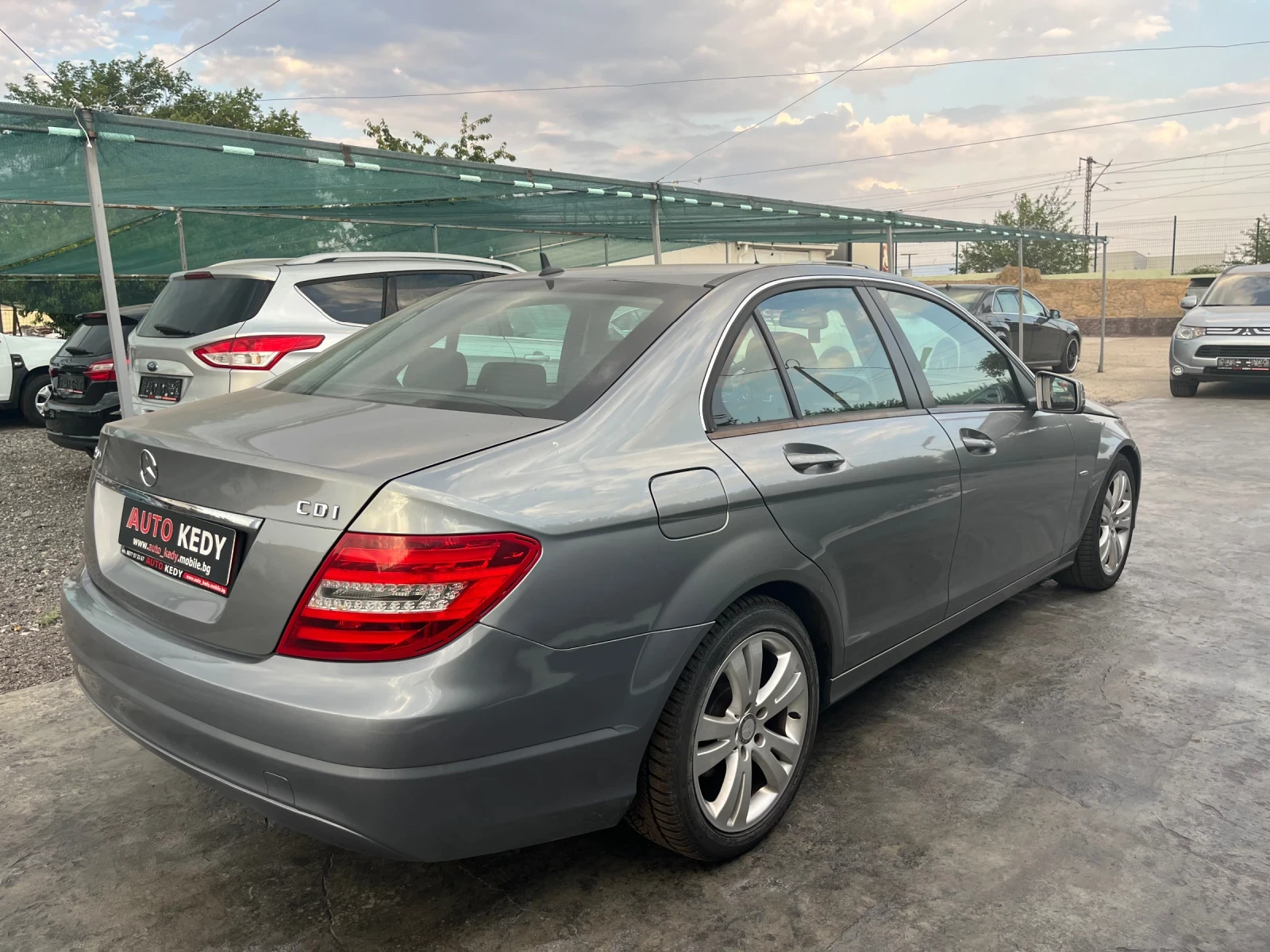 Mercedes-Benz C 220 CDI Avantgarde , снимка 5 - Автомобили и джипове - 55589676