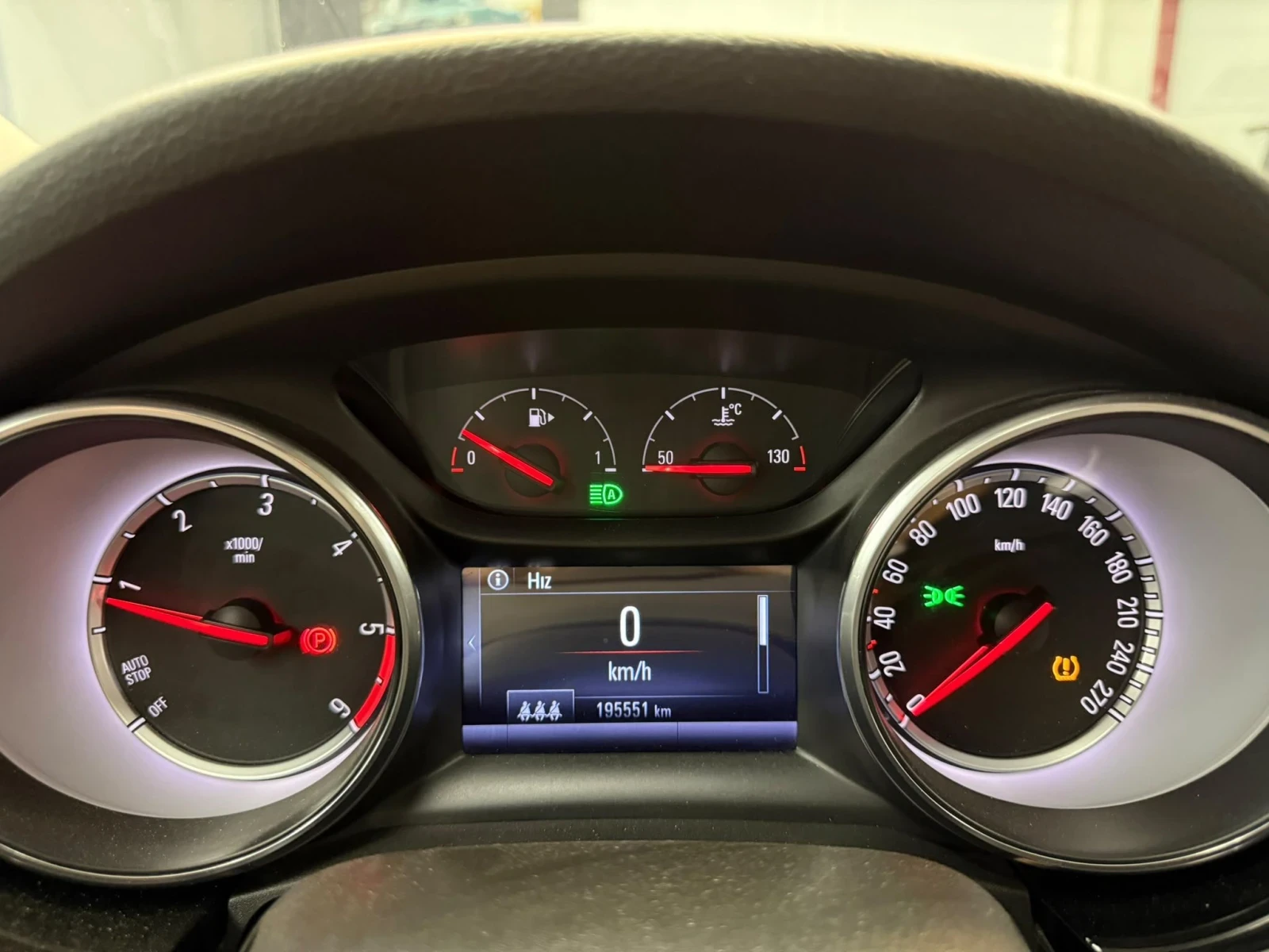 Opel Astra ФУЛ ПАКЕТ, КОЖА, ОБДУХВАНЕ, снимка 16 - Автомобили и джипове - 55660504