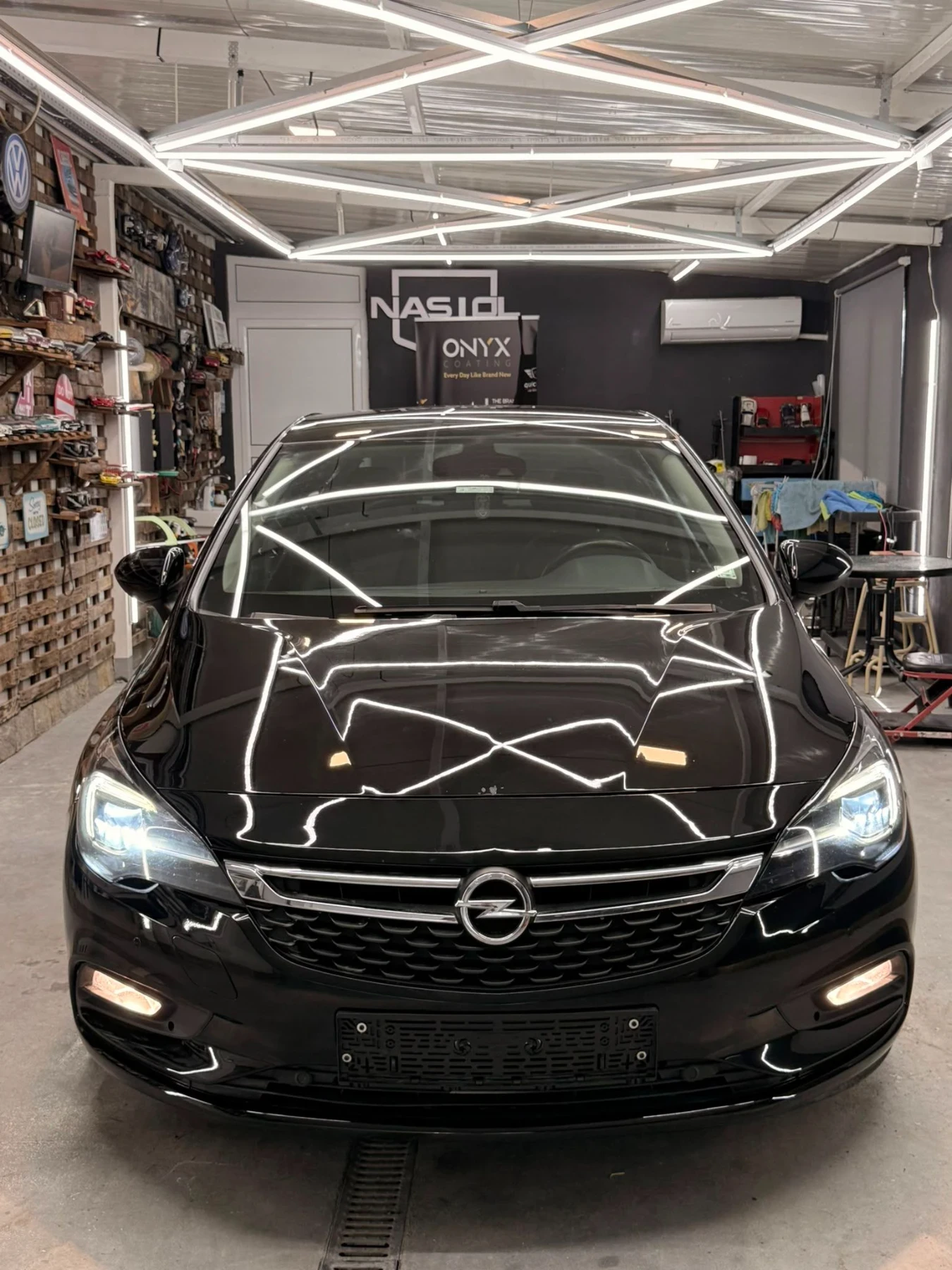 Opel Astra ФУЛ ПАКЕТ, КОЖА, ОБДУХВАНЕ, снимка 14 - Автомобили и джипове - 55660504
