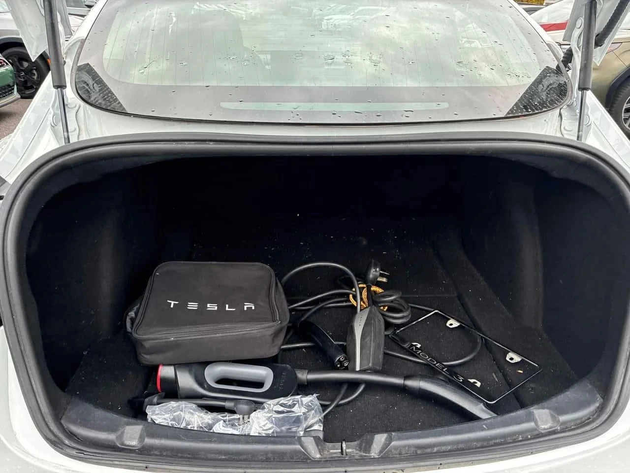 Tesla Model 3, снимка 17 - Автомобили и джипове - 56706371