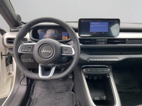 Jeep Avenger UPLAND 1.2 e-Hybrid 48V Petrol 145 hp 6-DCT 4xe, снимка 12