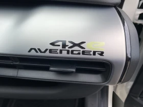 Jeep Avenger UPLAND 1.2 e-Hybrid 48V Petrol 145 hp 6-DCT 4xe, снимка 14