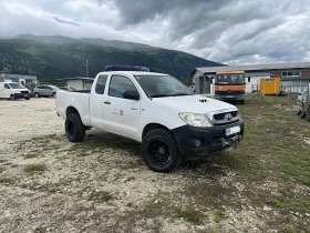 Обява за продажба на Toyota Hilux 2.5d4d 4x4 144кс ~22 500 лв. - изображение 1
