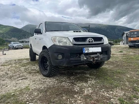 Обява за продажба на Toyota Hilux 2.5d4d 4x4 144кс ~22 500 лв. - изображение 4