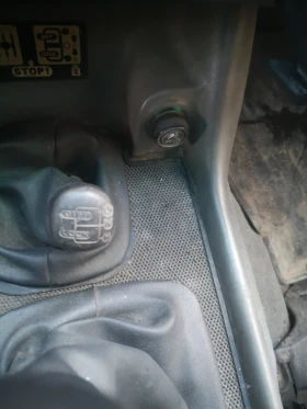 Обява за продажба на Land Rover Discovery 300tdi ~6 300 лв. - изображение 9 | Auto.bg Обява за продажба на Land Rover Discovery 300tdi ~6 300 лв. - изображение 9