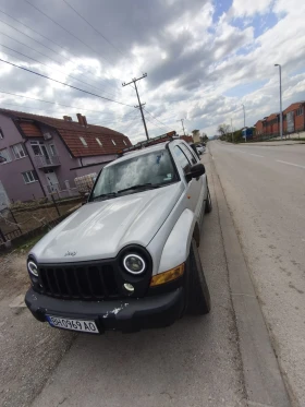 Jeep Cherokee 2.8 CRD
