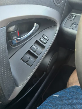 Toyota Rav4 III ala30  - 4000 € / 7823.32 лв. - 32284075 10