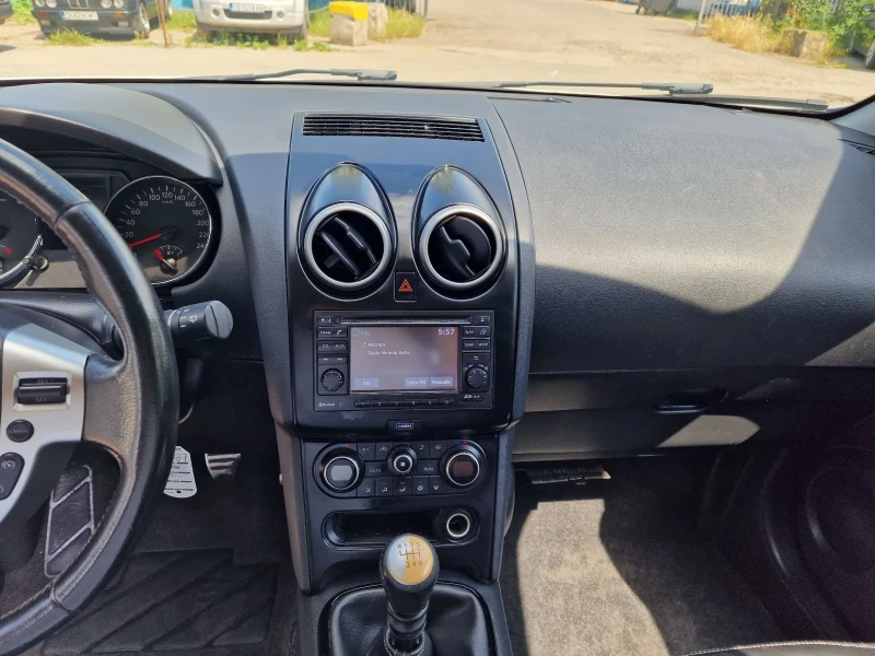 Nissan Qashqai + 2 1.6dci 7МЕСТА, снимка 12 - Автомобили и джипове - 47214651