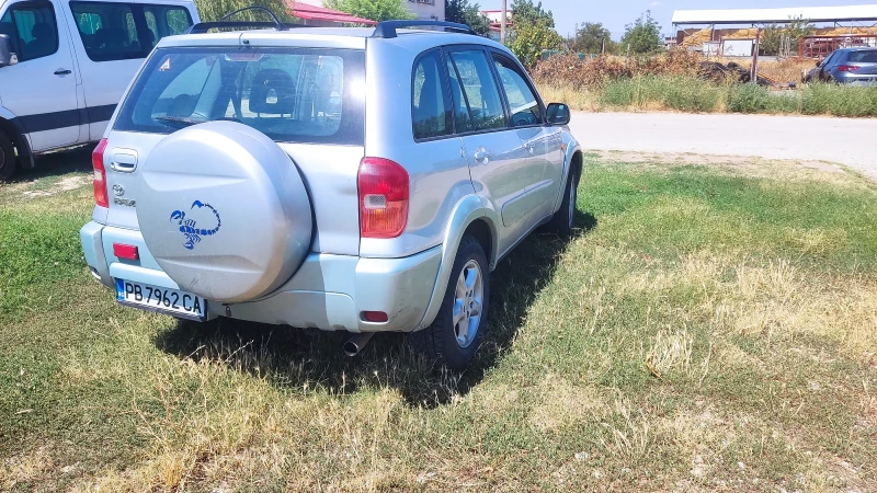 Toyota Rav4 2.0 VVTI 4x4, снимка 4 - Автомобили и джипове - 52339086