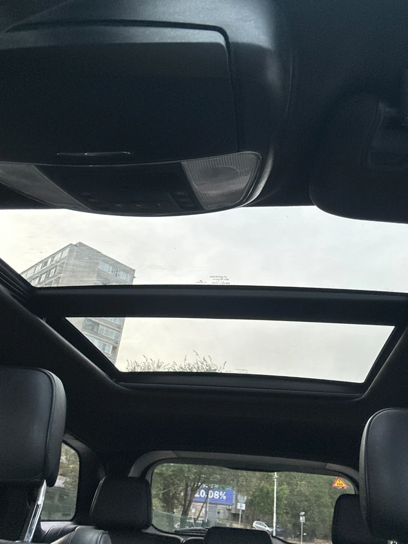 Jeep Grand cherokee Full 5.7 Hemi/SRT pack, снимка 10 - Автомобили и джипове - 52566759