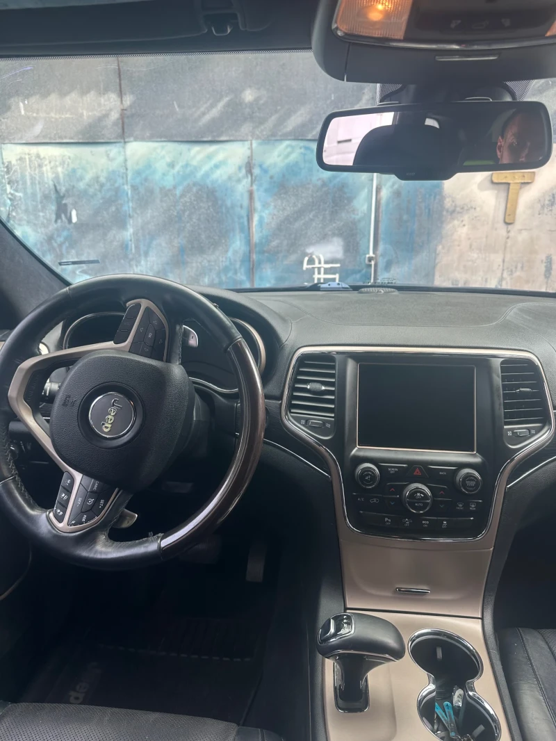 Jeep Grand cherokee Full 5.7 Hemi/SRT pack, снимка 8 - Автомобили и джипове - 52566759
