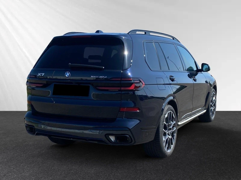 BMW X7 40d* M SPORT* SKY LOUNGE* HUD* DISTR* 360 CAM* , снимка 4 - Автомобили и джипове - 51743921