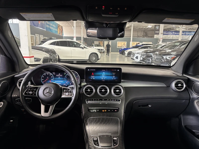 Mercedes-Benz GLC 300 AMG PACK* MULTIBEAM* PANO* AMBIENT* KEYLESS GO* DI, снимка 8 - Автомобили и джипове - 52334522
