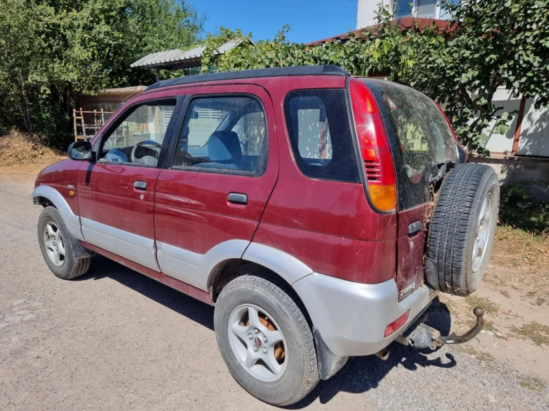 Daihatsu Terios 1.3 4x4 /Газов инжекцион, снимка 3 - Автомобили и джипове - 52927569