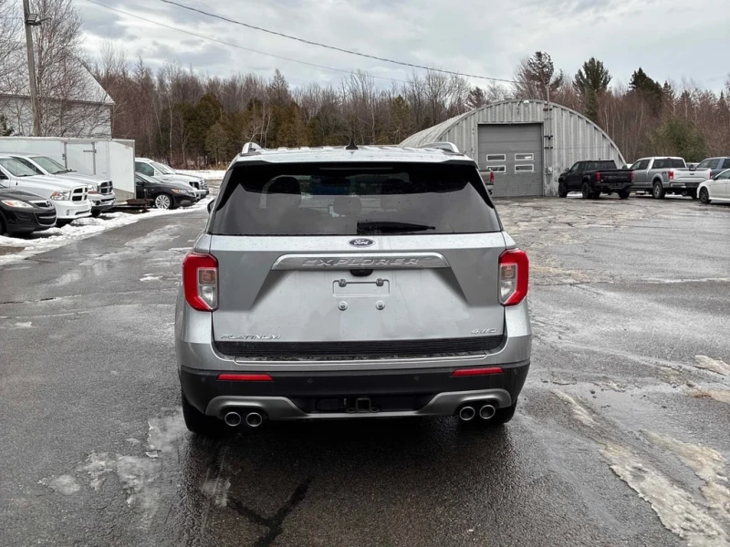 Ford Explorer * Platinum 4WD * CARFAX * БЕЗ ПЪРВОНАЧАЛНА ВНОСКА, снимка 4 - Автомобили и джипове - 52972390