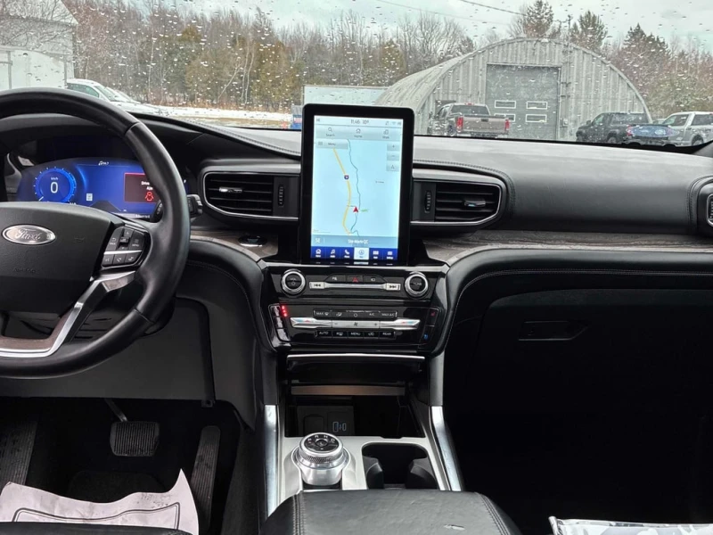 Ford Explorer * Platinum 4WD * CARFAX * БЕЗ ПЪРВОНАЧАЛНА ВНОСКА, снимка 9 - Автомобили и джипове - 52972390