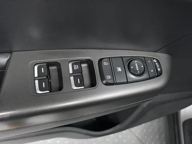 Kia Sportage ���������/�������/��������� | Mobile.bg � ����������� 17