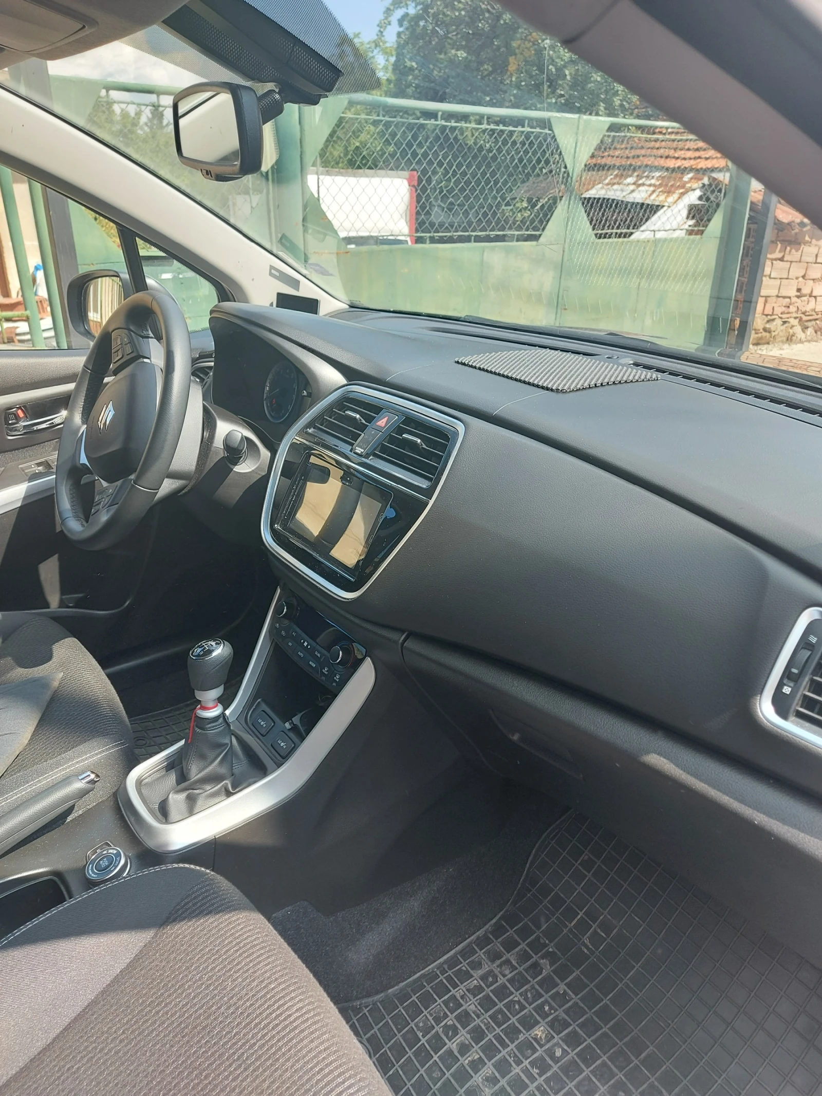 Suzuki SX4 S-Cross  - изображение 2