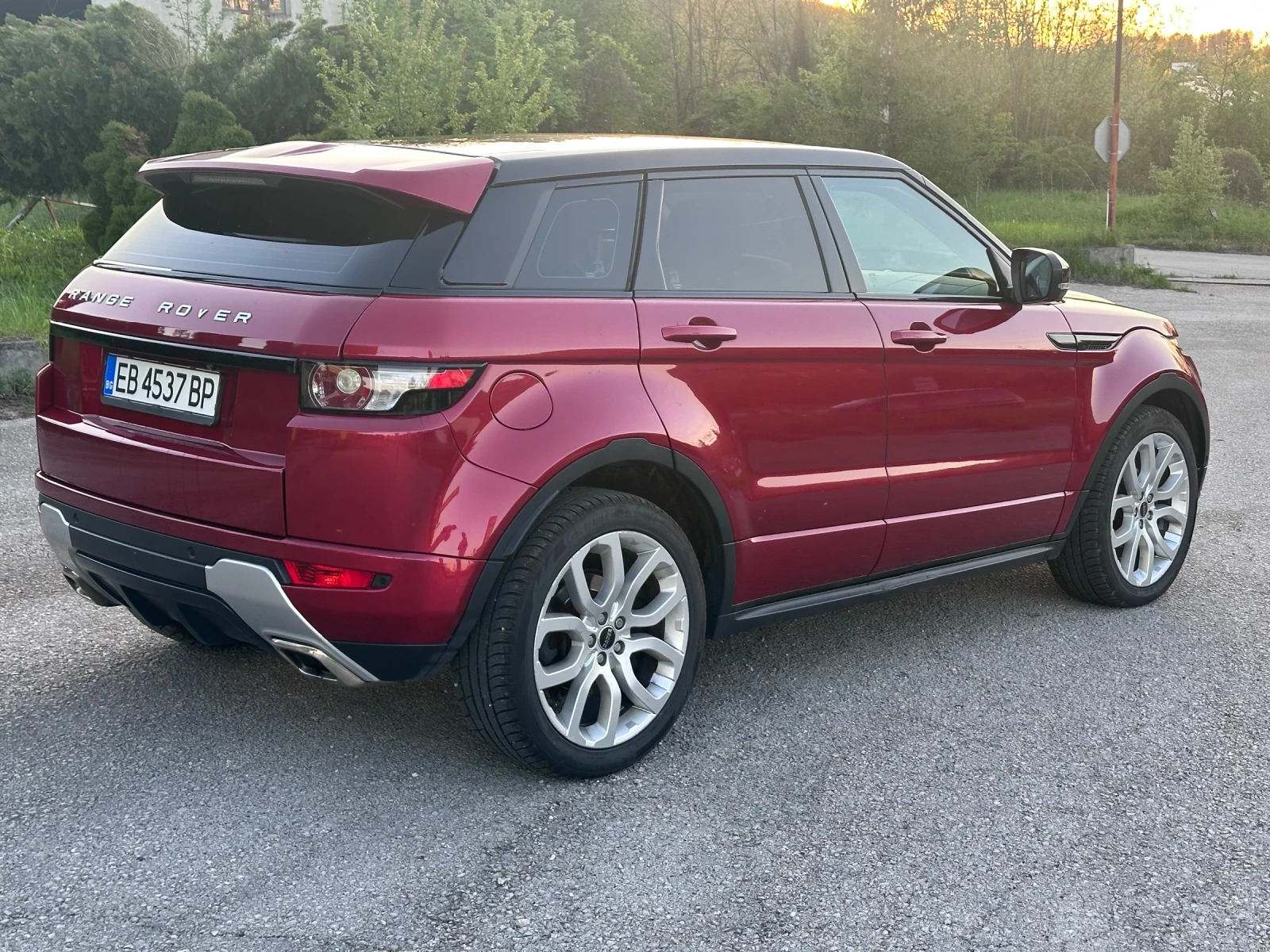 Land Rover Range Rover Evoque 2.0 AWD 240 кс. ПАНОРАМА - изображение 6