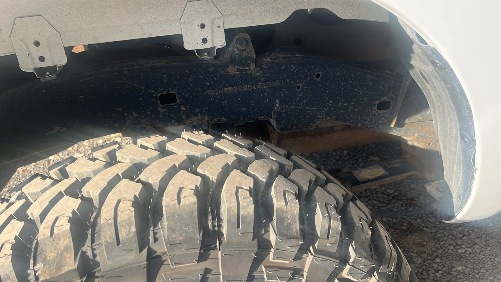 Toyota Hilux 2.5d4d 4x4 144кс - изображение 10