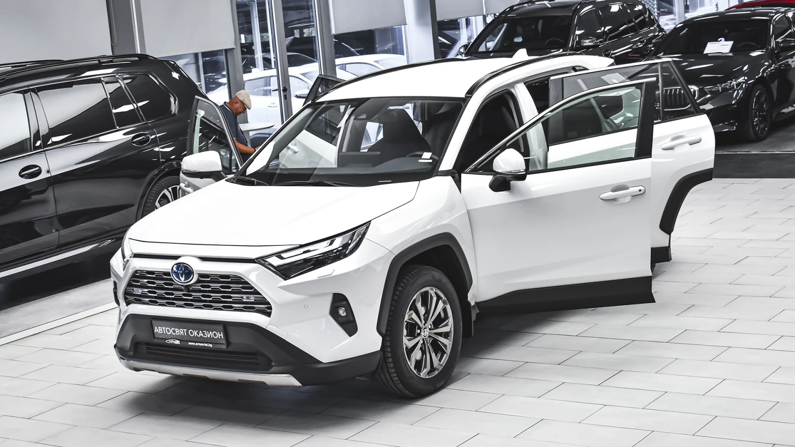Toyota Rav4 LUXURY 2.5 Hybrid 4x4 e-CVT | Mobile.bg   1