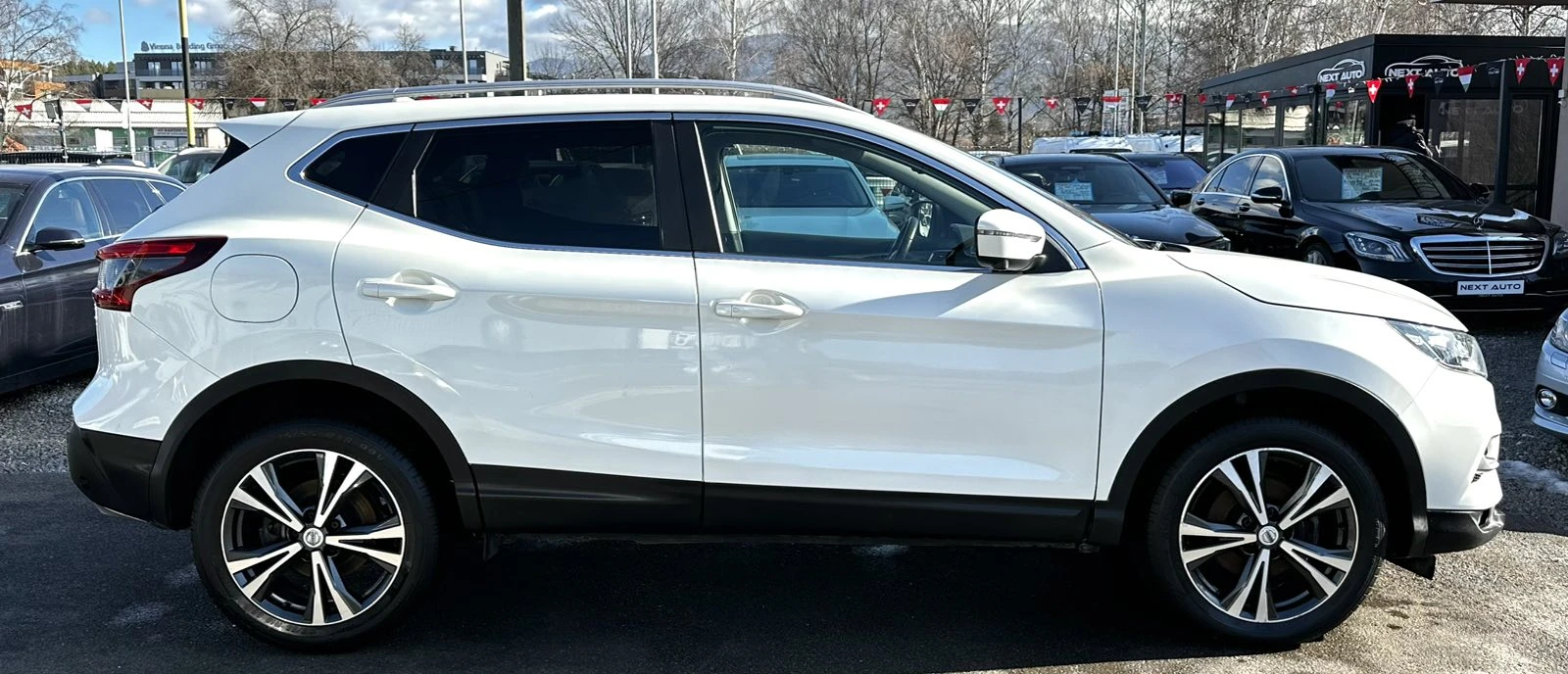 Nissan Qashqai 1.5DCI 116HP PANO 360'CAM CARPLAY EU6D-TEMP - изображение 4
