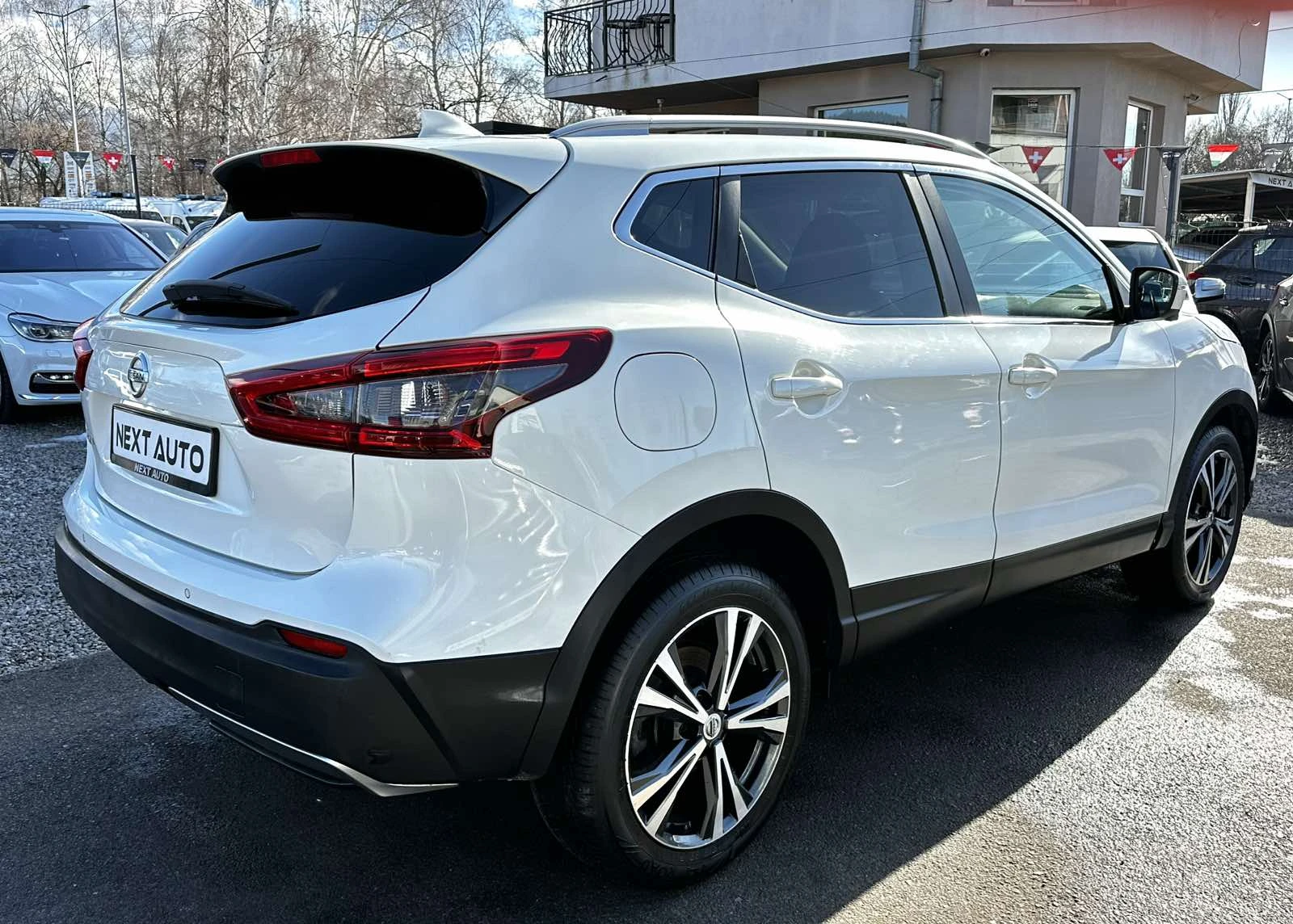 Nissan Qashqai 1.5DCI 116HP PANO 360'CAM CARPLAY EU6D-TEMP - изображение 5