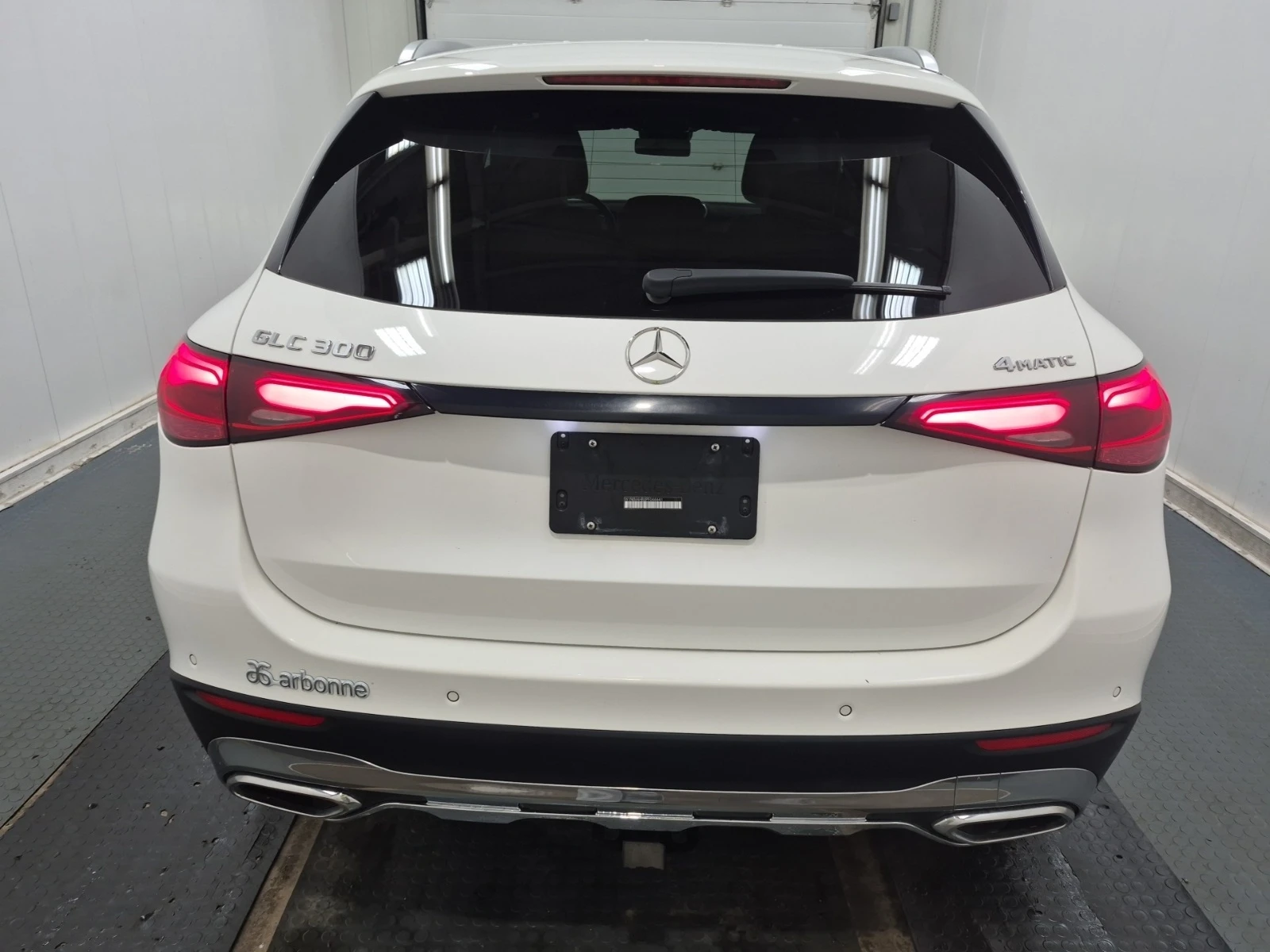 Mercedes-Benz GLC 300  * * CARFAX * * АВТО КРЕДИТ * * , снимка 7 - Автомобили и джипове - 54179484
