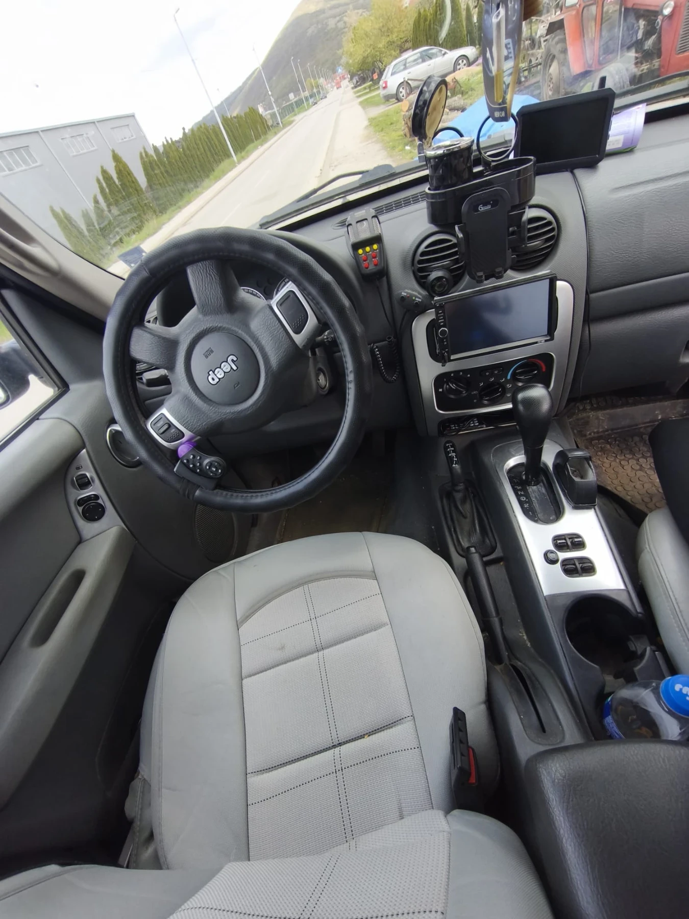 Jeep Cherokee 2.8 CRD | Mobile.bg � ����������� 6