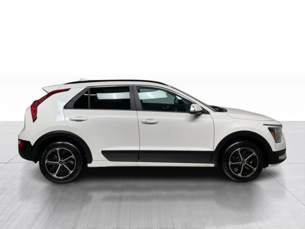 Kia Niro EX , снимка 4 - Автомобили и джипове - 54503826