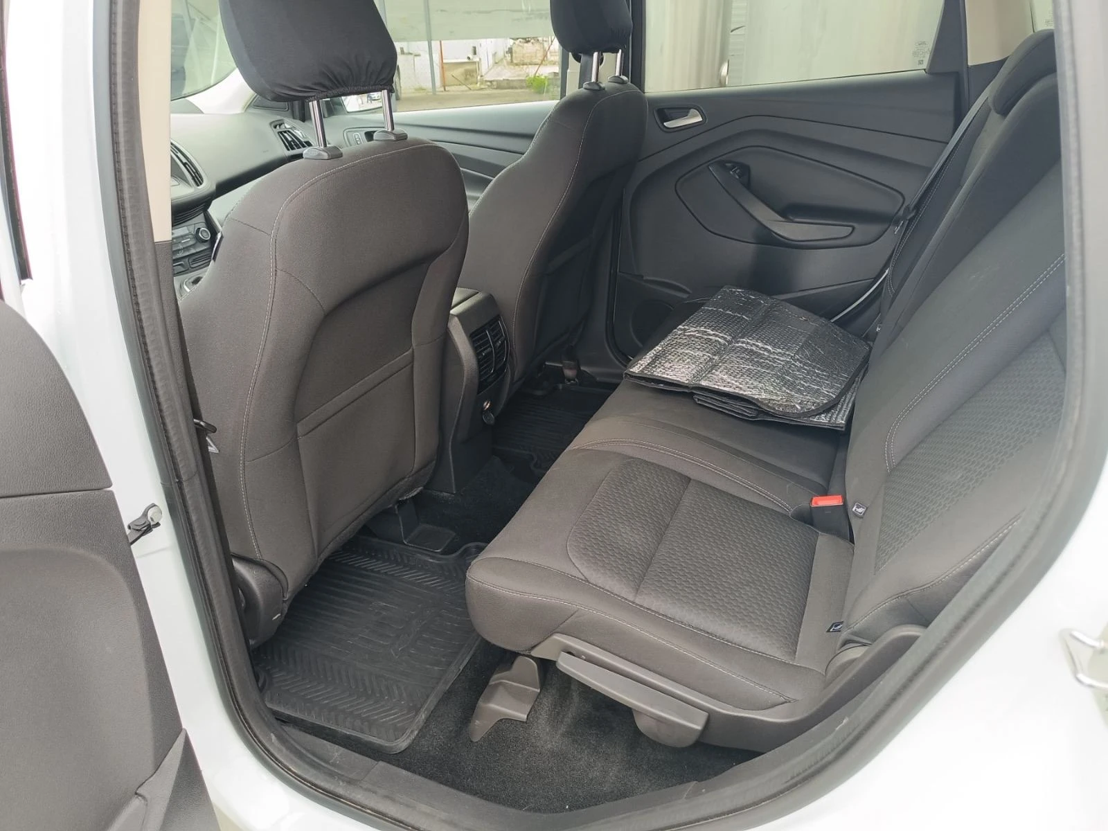 Ford Kuga, снимка 7 - Автомобили и джипове - 54832057
