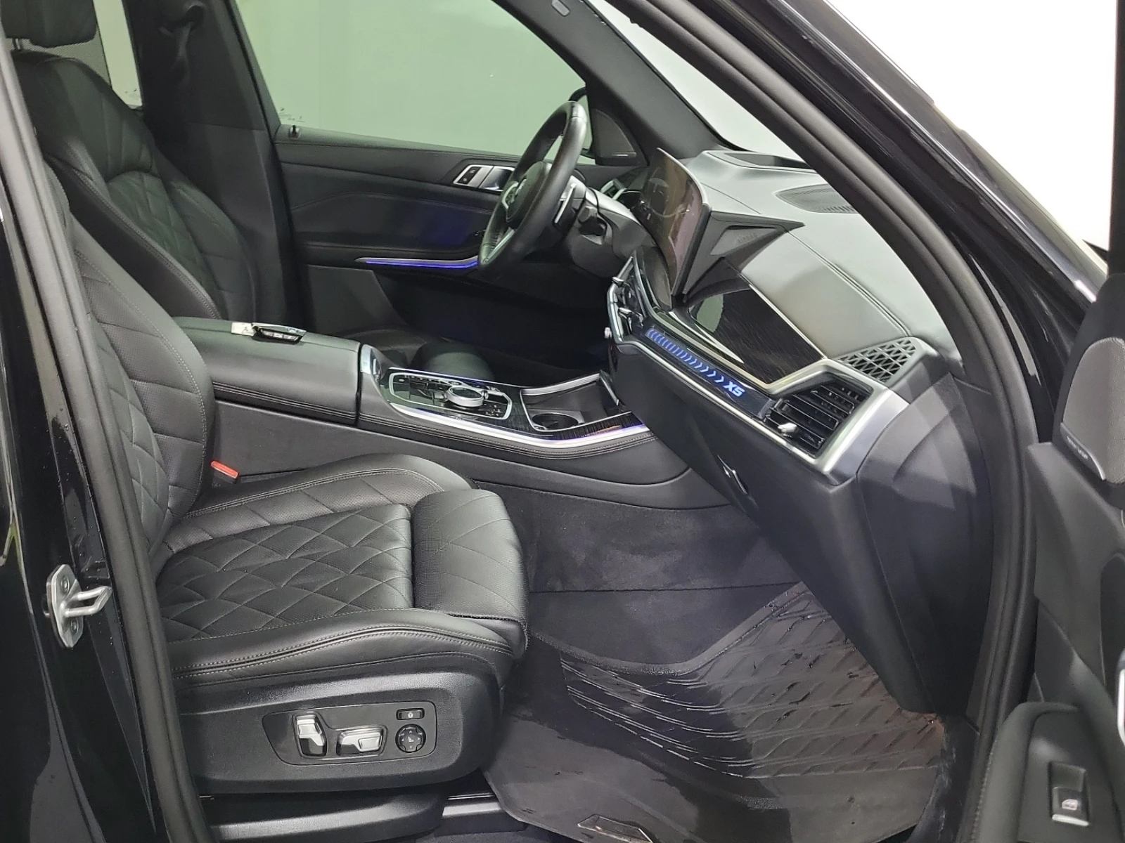 BMW X5 xDrive40i* M-PACK* CARFAX* АВТО КРЕДИТ* , снимка 9 - Автомобили и джипове - 55172965