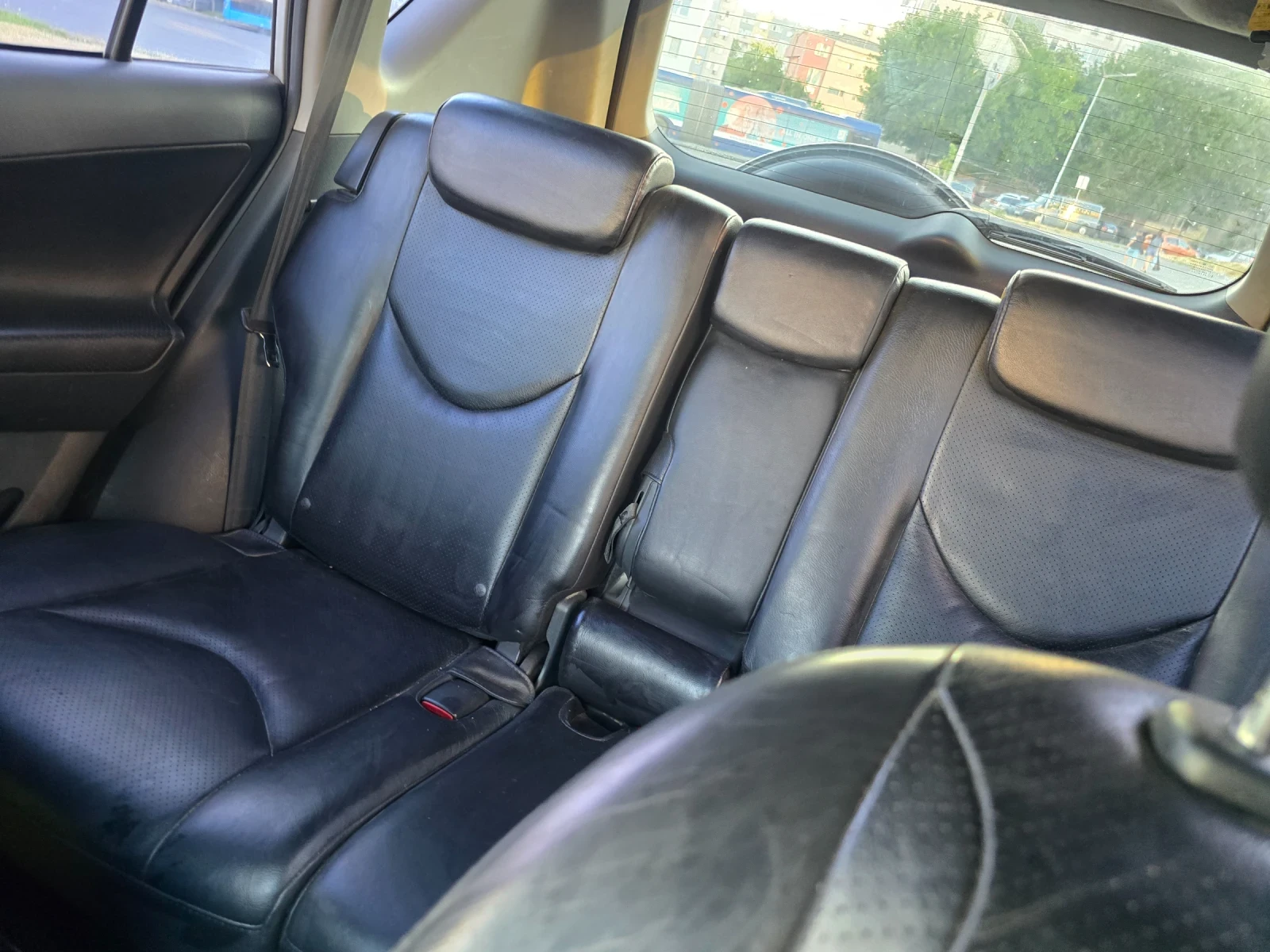 Toyota Rav4 III ala30 , снимка 13 - Автомобили и джипове - 55252509