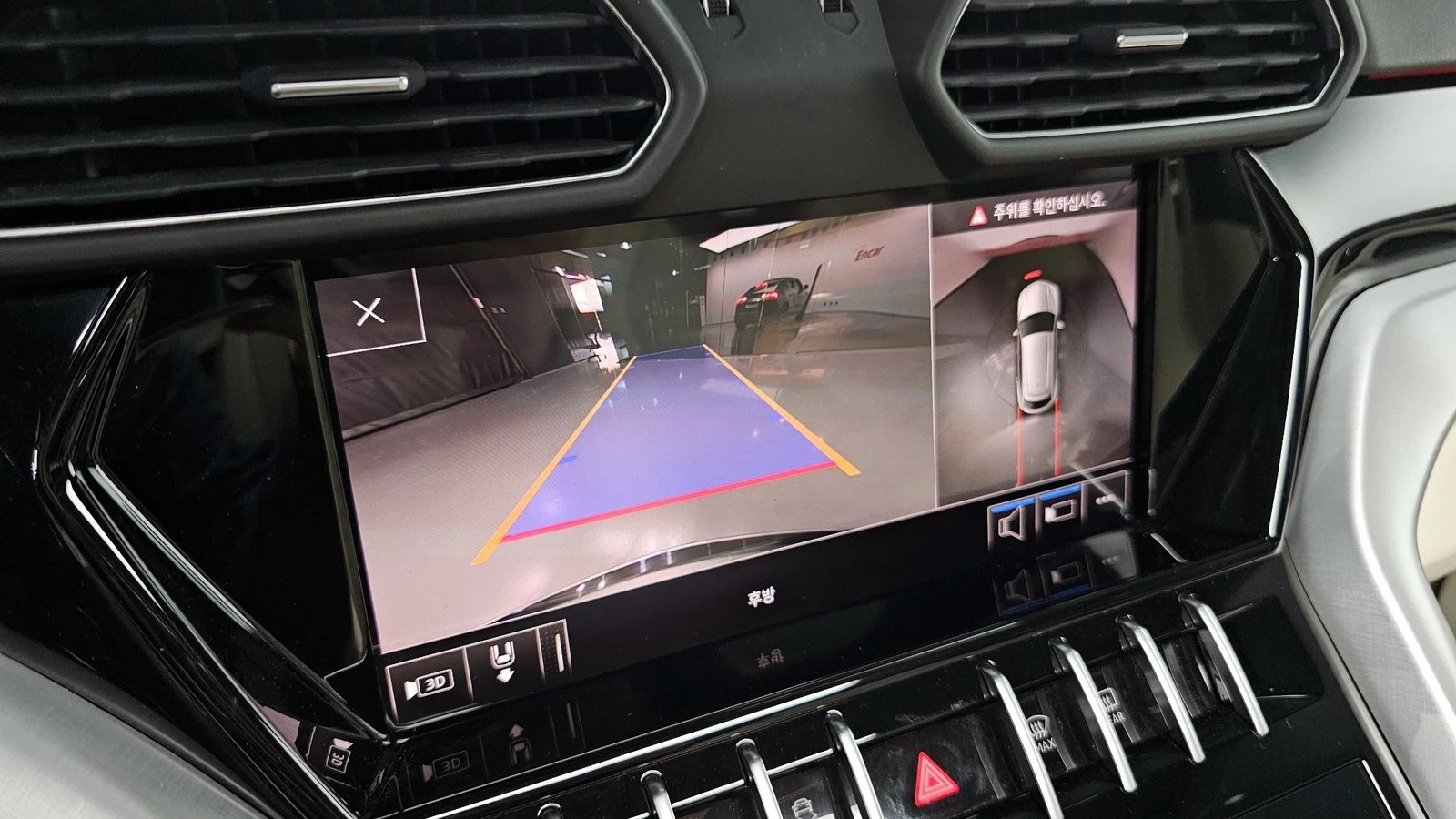 Lamborghini Urus ЛЮК* МАСАЖ* HUD* 360* KEYLESS* КРАЙНА ЦЕНА, снимка 15 - Автомобили и джипове - 55336486