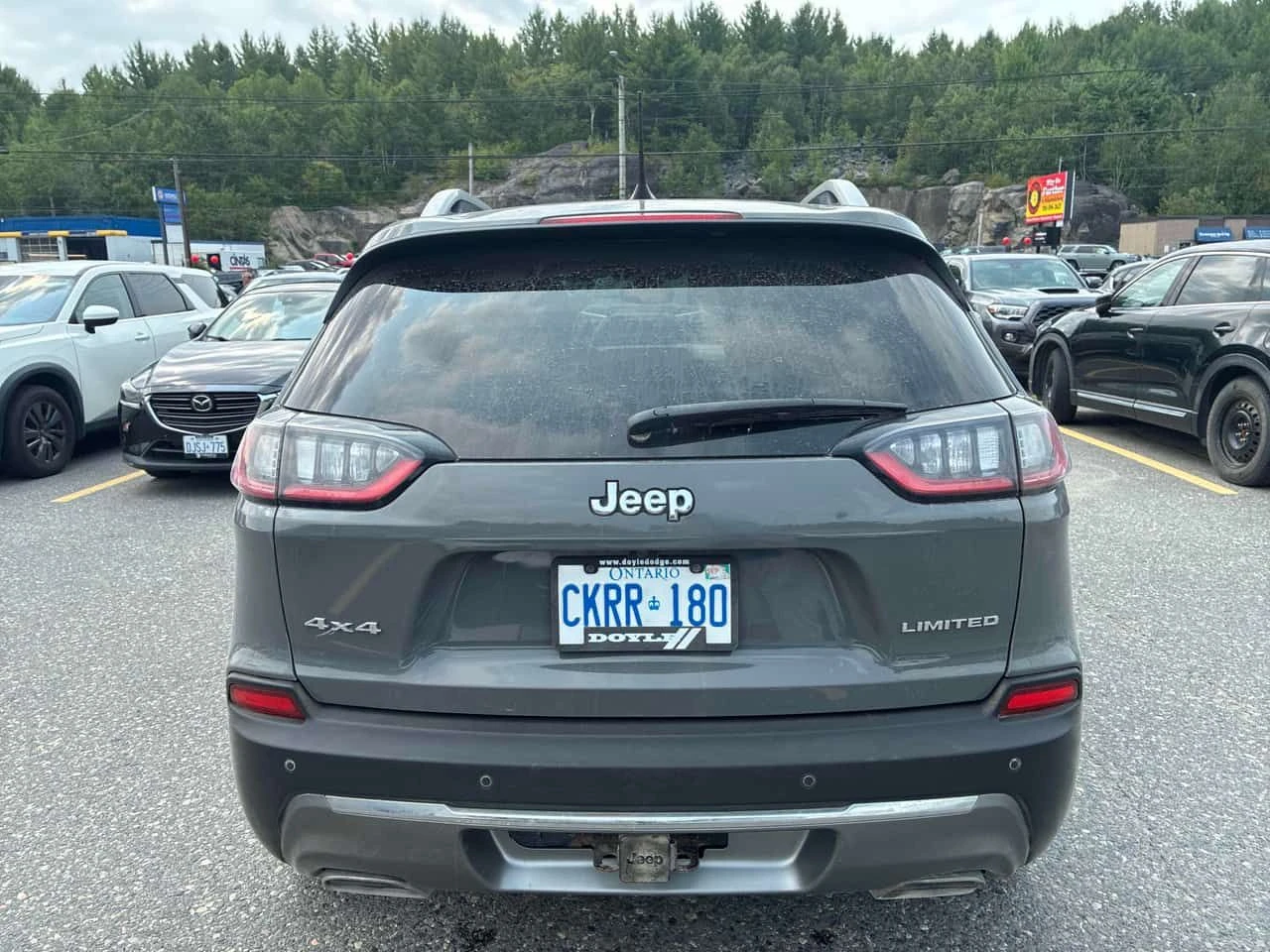 Jeep Cherokee * Limited * CARFAX * БЕЗ ПЪРВОНАЧАЛНА ВНОСКА, снимка 4 - Автомобили и джипове - 55435468
