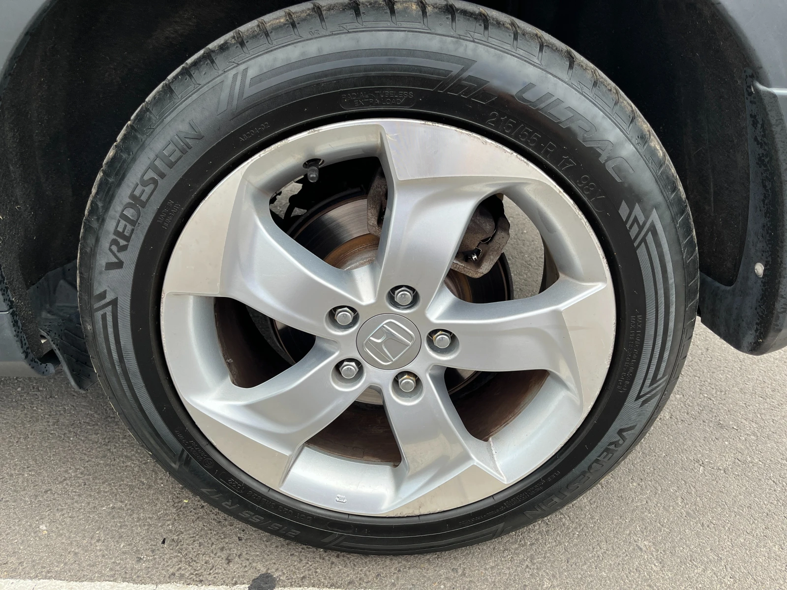 Honda Hr-v 1.8 AWD, снимка 17 - Автомобили и джипове - 56404667