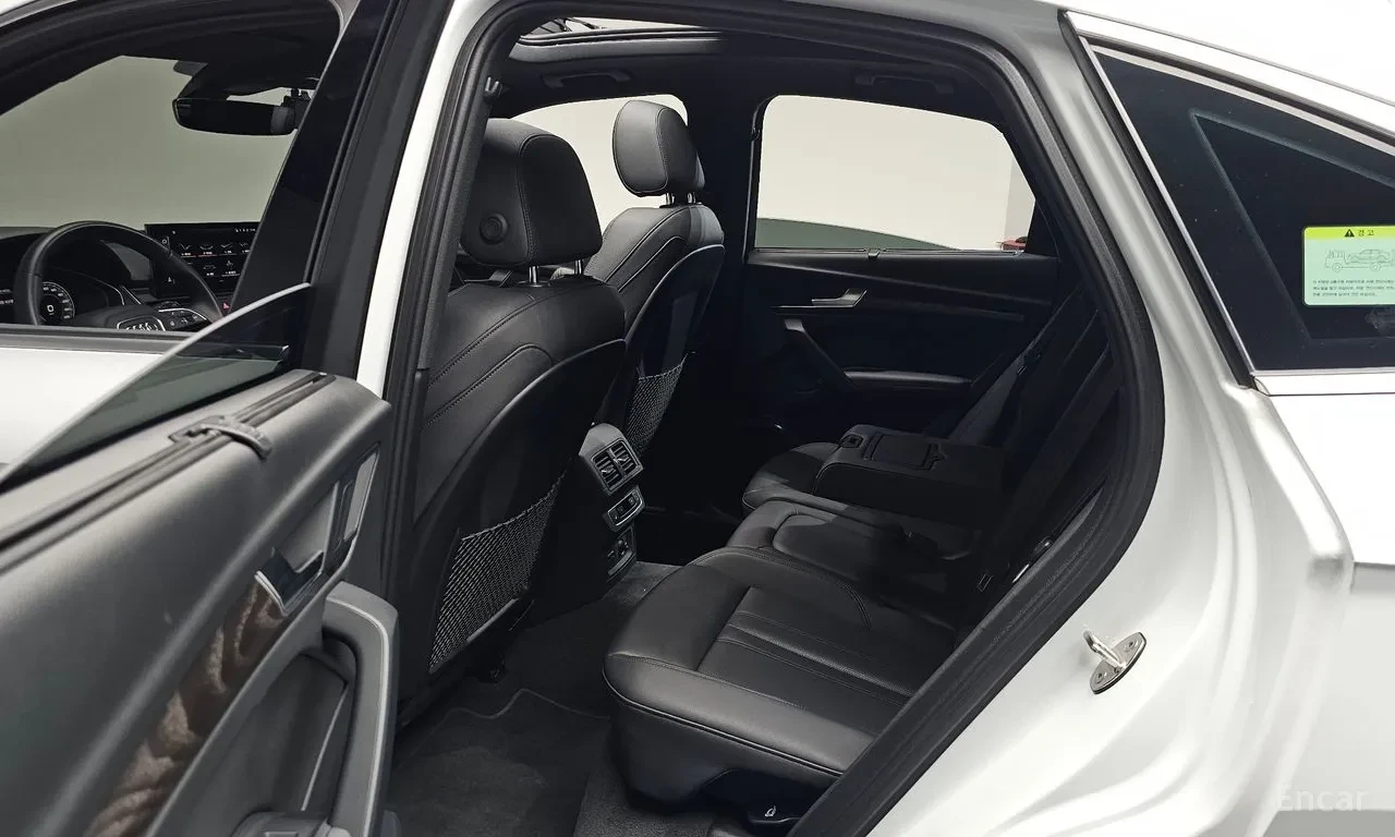 Audi Q5 SPORTBACK QUATTR PREMIUM| HUD MATRIX| OLED| 360 | , снимка 14 - Автомобили и джипове - 55977273