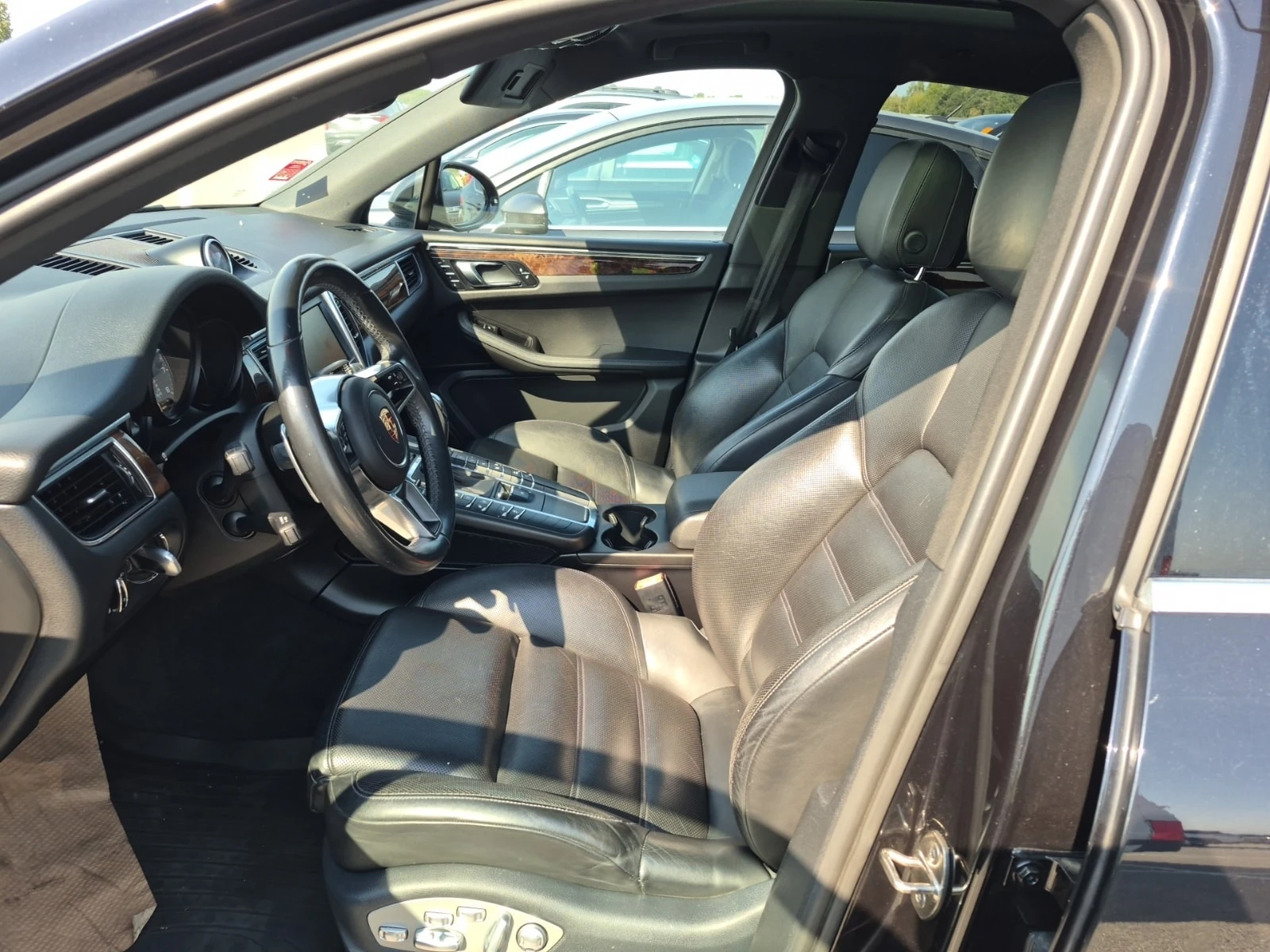 Porsche Macan  S / ОБДУХВАНЕ / 2 КЛЮЧА / ПАНОРАМА, снимка 8 - Автомобили и джипове - 56001904