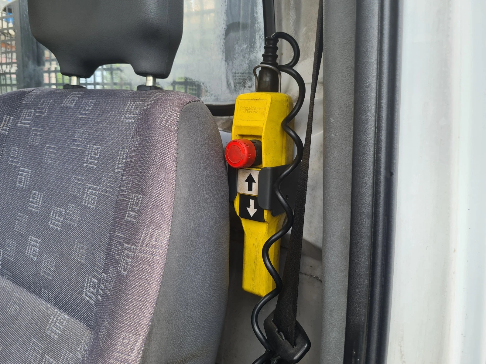 Mercedes-Benz Sprinter 616 CDI  | Mobile.bg   11