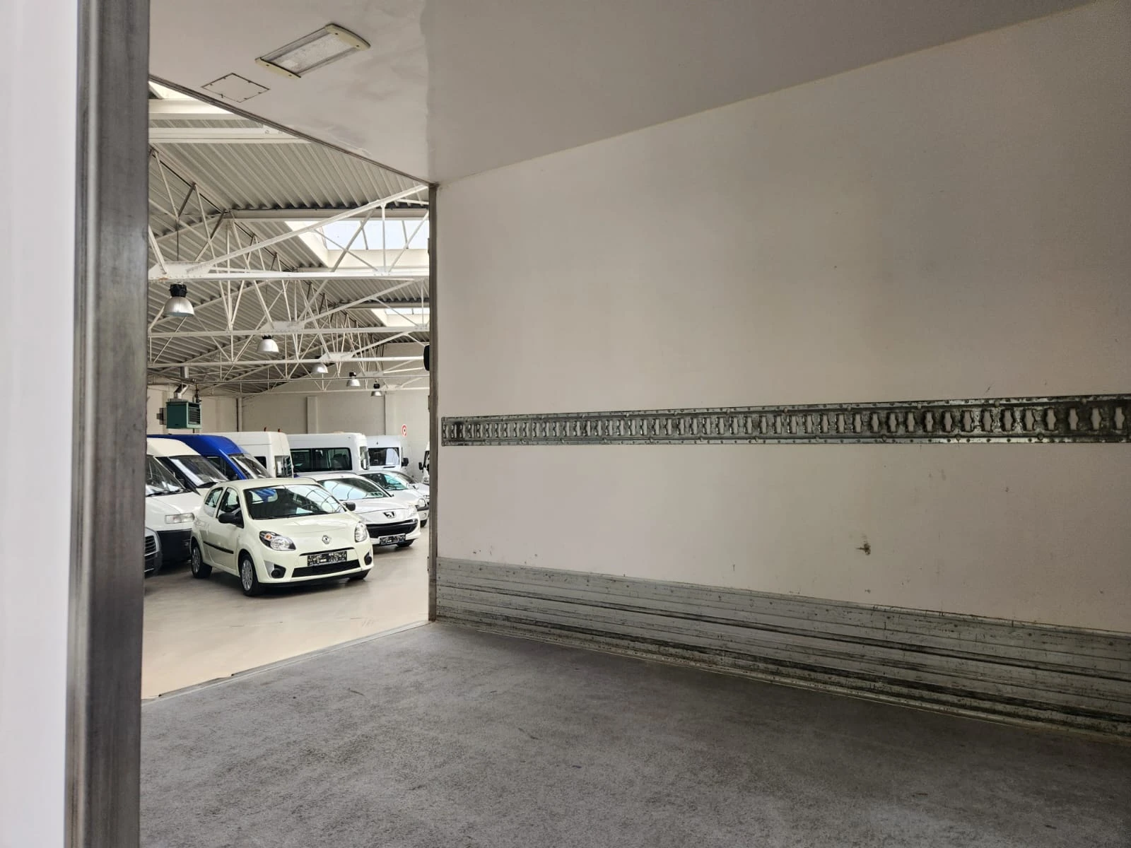 Mercedes-Benz Sprinter 513 -32   | Mobile.bg   11