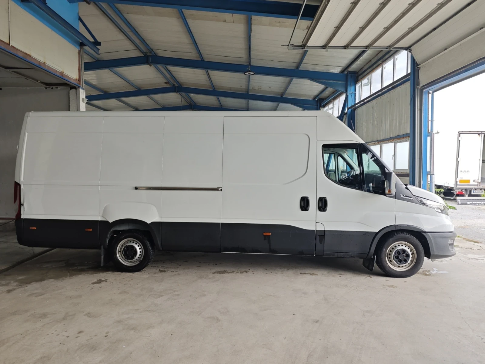 Iveco 35s16 Maxi - изображение 5