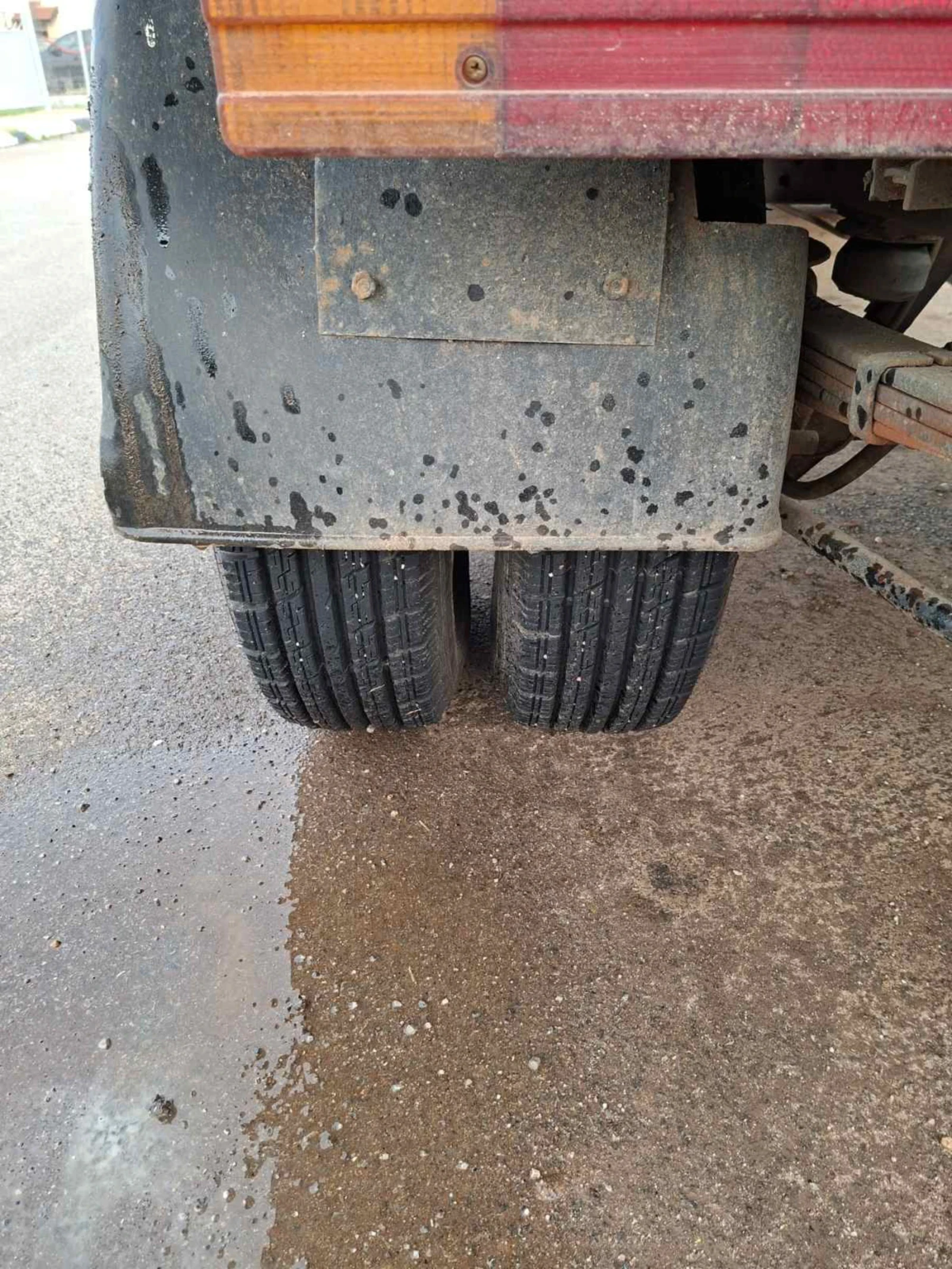 Iveco Daily 2.5 Д тристранен самосвал - изображение 4