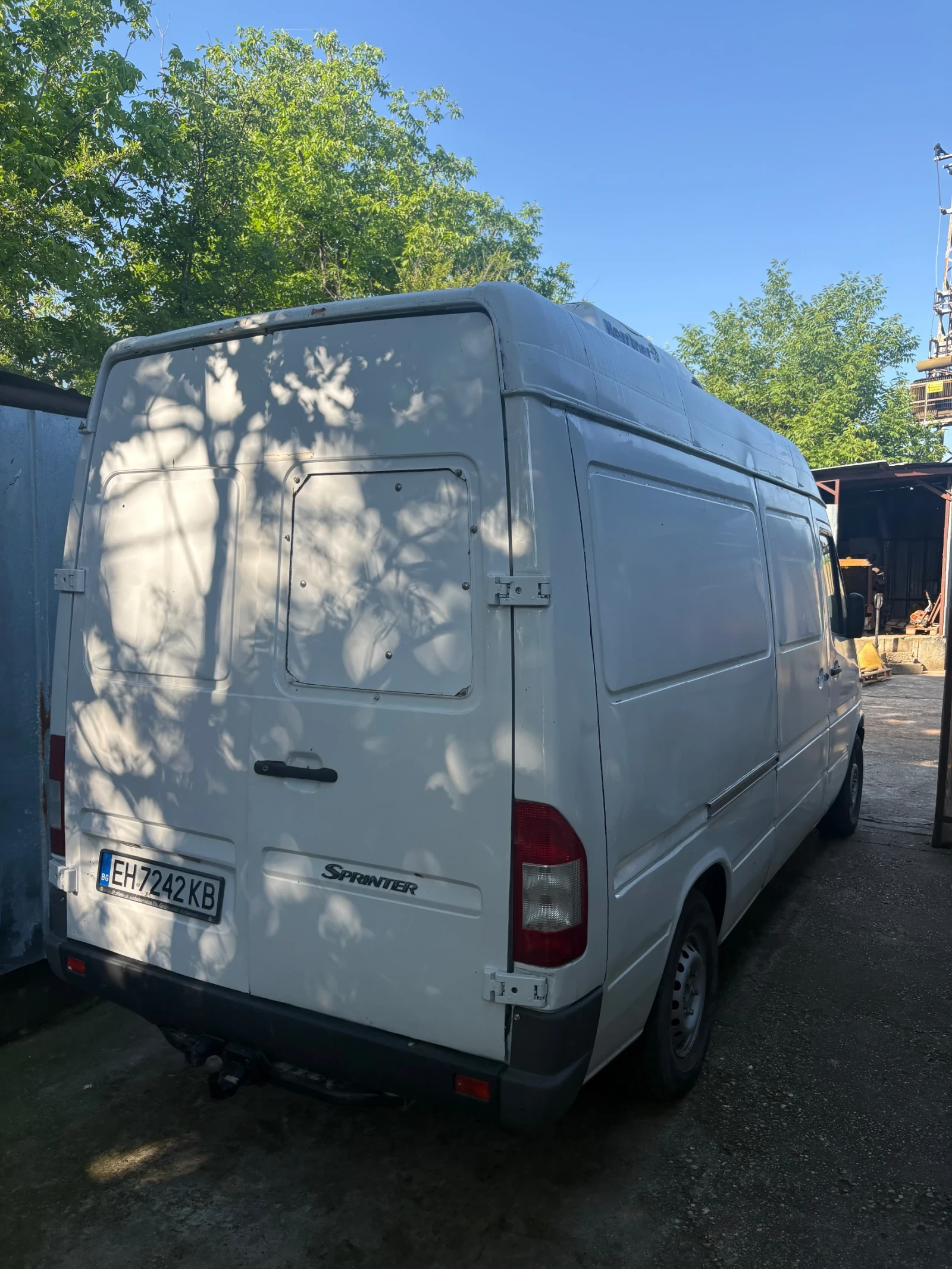 Mercedes-Benz Sprinter 313 Хладилен, снимка 2 - Бусове и автобуси - 54665384