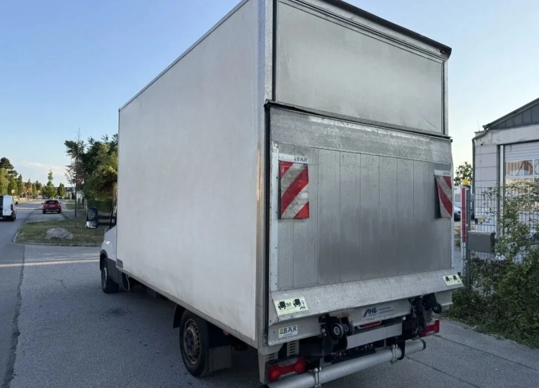 Iveco Daily 35s18* HI-MATIC* БОРД* КЛИМА* , снимка 5 - Бусове и автобуси - 55471251