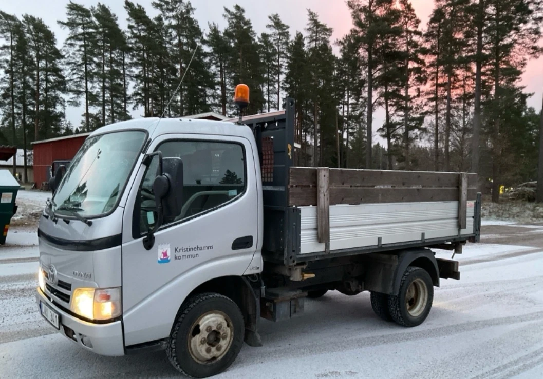 Toyota Dyna Самосвал 