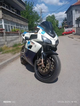 Обява за продажба на Honda Cbr 1000rr ~6 800 лв. - изображение 1