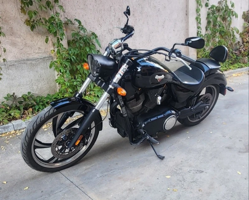 Victory Vegas 8 Ball, снимка 3 - Мотоциклети и мототехника - 52020612