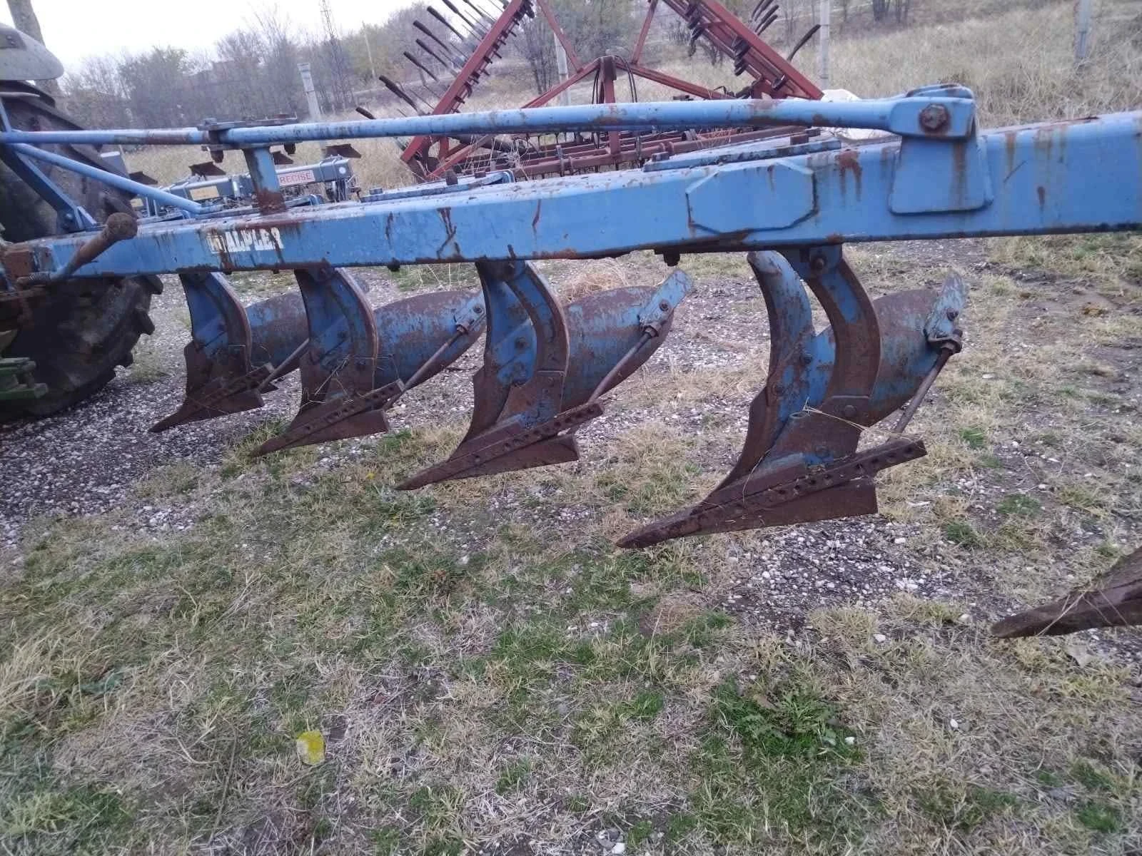 Плуг Друга марка  - изображение 3