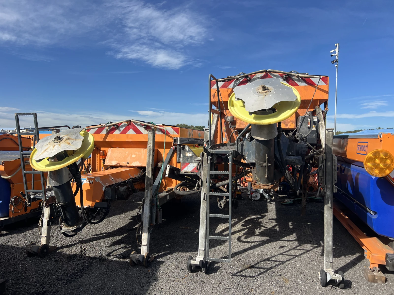    , 6-,  | Mobile.bg   1