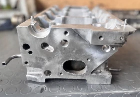 Обслужена цилиндрова глава за AUDI SEAT SKODA VW - 2.0TDI 03G103373, снимка 5